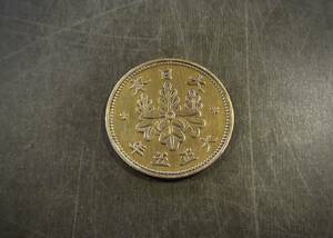 特年 桐1銭青銅貨 　大正5年 送料無料 （13487）硬貨 古銭 アンティーク　日本 貨幣 近代 コレクション 