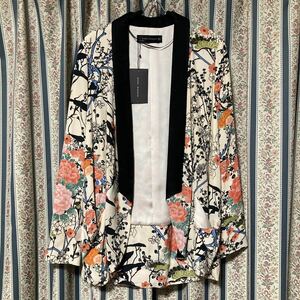 新品 ZARA woman 和柄 ショールカラージャケット 牡丹と梅 桜 着物柄 シャツジャケット羽織り フロントオープン テロテロ カーデ ガウン