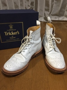 人気☆【Tricker