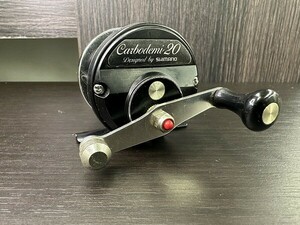 Ｗ094-X1-567 シマノ SHIMANO 小型両軸リール:Carbondemi 20 小型魚・船釣り用 現状品①