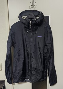 正規品　patagonia　トレントシェルマウンテンパーカー