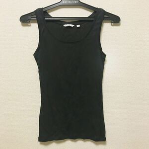 【美品】UNIQLO ユニクロ　黒　ブラック　シンプル　タンクトップ