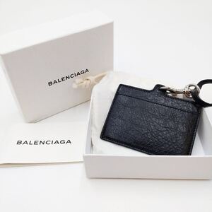 【1円 新品箱付】BALENCIAGA バレンシアガ カードケース 首掛け レザー 本革 型押しロゴ 激レア ブラック 黒 ビジネス 通勤 通学 小物入れ