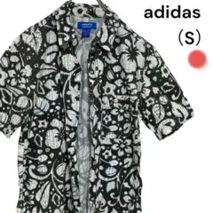 37【adidas】シャツ  ブラウス  柄  オシャレ  カジュアル  美品