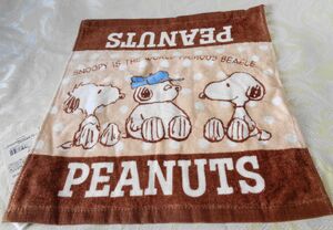 ◇スヌーピー^^♪ハンドタオル　ＰＥＡＮＵＴＳ　ブラウン調