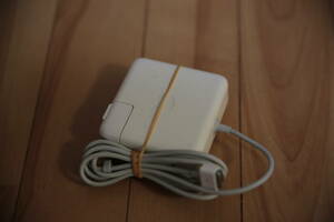 [即決]Apple 60W MagSafe Power Adapter A1184