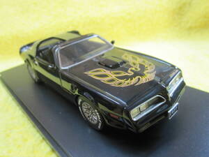 Auto World AWR1115 1/43 Pontiac Firebird Trans Am 1977（アメリカンマッスル　ポンティアック ファイヤーバード トランザム