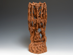 白檀木使用 透かし彫り木彫仏 東南アジア製香木 全高41㎝ 木工芸 天然木　y2035s