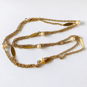 Cocktail long necklace 1970s vintage gold pearl