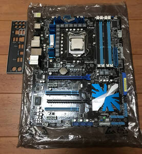 ASUS LGA1156 ATXマザーボード P7P55D-E Core i7 870付属　中古動作品