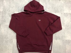 美品　Mサイズ　FRED PERRY フーデット　スウェット　 パーカー　バーガンディー　F1807