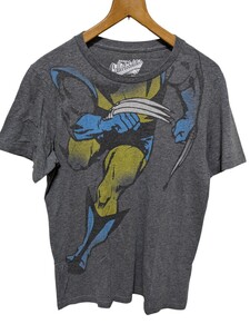 オールドネイビーのTシャツMARVELとのコラボ　　　エルサルバドル製