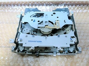 FH-P099MD 　この型番の CD イジェクト不良 の修理です。