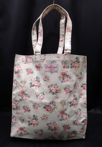 キャスキッドソン　白地　花柄　コーティングキャンバス　W33　cm　トート　Cath Kidston