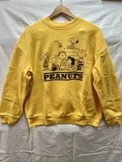 PEANUTSオフィシャル　スヌーピー　イエロースウェット　スペシャルレギュラー