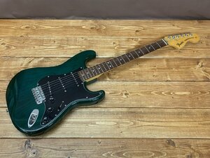 【N-6691】Fender Japan フェンダー STRATOCASTER ストラトキャスター Eシリアル グリーン系 通電確認済 現状品 東京引取可【千円市場】