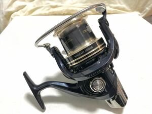 新品 Daiwa ダイワ 17WINDCAST ウインドキャスト4000QD 未使用