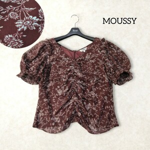 39 【MOUSSY】 マウジー 花柄 シャーリング 半袖 トップス ブラウス 1 茶色 ブラウン フラワー 総柄 パフスリーブ 夏 シアースリーブ 薄手