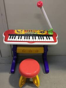 A2943　Toy royal　KIDS KEYBOARD　キッズキーボードDX No.8880　37鍵盤　イス付き　玩具