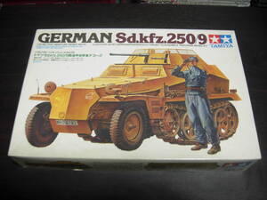 タミヤ　１/３５MM　NO,１１５　ドイツ・Sd,kfz,250／９軽装甲偵察車デマーグ