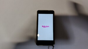 Rakuten Mini　スマホ　C330　交換用バッテリー付き