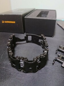 LEATHERMAN TREAD レザーマン トレッド 黒 ウェアラブルマルチツール 正規品 箱 取説 保証カード 美品 本物