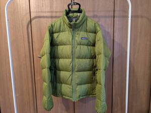 ★パタゴニア patagonia★★ 古着パッカブルダウンジャケット　84500　サイズ:Ｍ　カラー:グリーン