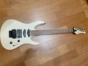 RGX612V YAMAHA ヤマハ エレキギター Let it Rock ホワイト ストラト 軽量 サウンド 動作品 弦楽器 アイバニーズ Fender 