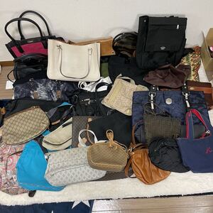 1円~ 大量 ブランドバッグまとめ売り ハイブランド GUCCI FENDI coach dakota モンクレール ハンドバッグ ショルダーバッグ