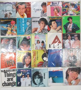 H176◆昭和レトロ レコード 7インチ まとめて25枚 柏原芳恵/若林志穂/中森明菜/戸川純/武田鉄矢/芦川よしみ/早見優/トムジョーンズ　他