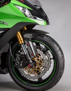 【国内在庫】LighTech ライテック ドライカーボン フロントマッドガード (艶あり) KAWASAKI ZX-6R / 636 