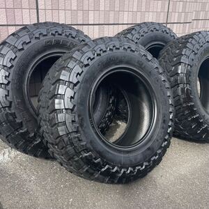 手渡し 中古4本セット☆TOYO TIRE トーヨー OPEN COUNTRY MT オープンカントリー 35×12.50R17 マッドテレイン、オフロード