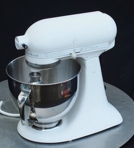 01/04/2023 キッチンエイド KitchenAid / ミキサー MAX WATTS 9KSM90WW 225W フルセット 動作品