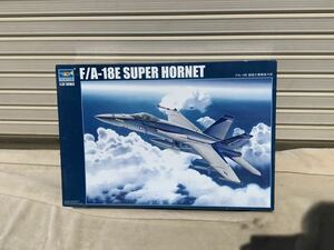 B4【未組立】 TRUMPETER トランペッター 1/32　 F/A-18E　 SUPER HORNET　スーパーホーネット　プラモデル