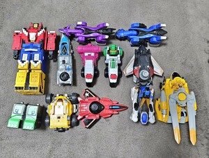 バンダイ製 スーパー戦隊 ロボ、パーツ色々 ジュウオウジャー、ゲキレンジャー、ゴーバスターズなど、まとめてセット