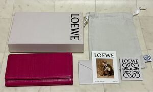 LOEWE ロエベレザー 財布　ピンク