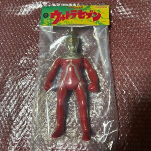 新品未開封　 ビックワンクラフト ウルトラセブン クラシックカラー