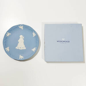 Wedgewood ウェッジウッド 2002 クリスマスニューイヤープレート 外箱付き