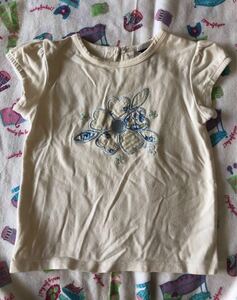 baby Gap toddler シンプルなお花のパッチワークと刺繍で合わせやすい白半袖ストレッチTシャツ サイズ95