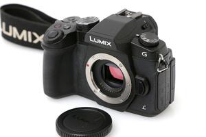 並品｜パナソニック LUMIX DMC-G8 ボディ CA01-C589-2P1A