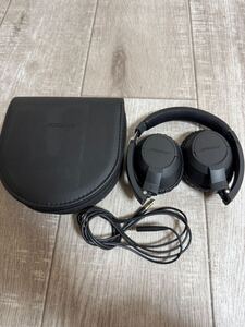 中古☆bos BOSE ヘッドフォン ボーズ ブラック　専用ケース付き　稼働品