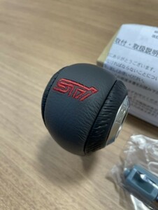 【スバル純正新品】ステラ STI R1 R2 シフトノブ AT用 STIロゴ入り 黒革 RJ1 RJ2 RC1 RC2 RN1 RN2 セレクトレバー シフトノブ