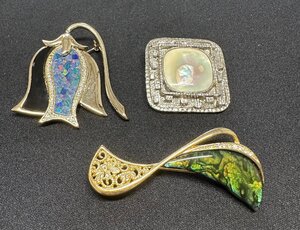 q2684 ヴィンテージ オパール／シェル ブローチ コサージュ アクセサリー チューリップ？薔薇？ 上品 華やか まとめ売り