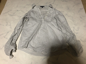 GAP ギャップ キッズ シャツ 長袖 S/357336-00 ホワイト系 ストライプ柄 シンプルデザイン トップス 160【アウトレット】Q8