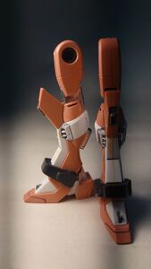 旧HG 1/144 インフィニットジャスティスガンダム　脚部※塗装、接着アリ　ガンプラ 完成品 ジャンク