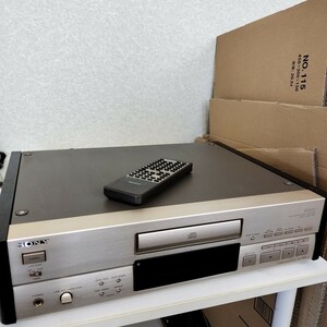 SONY CDプレーヤー CDP-555ESJ ソニー CDデッキ オーディオ PLAYER リモコン付き rm-d891 1円 1スタ スタート 通電確認済 音響機器