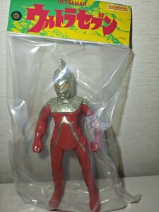 新品未開封 ウルトラセブン クラシックカラー ビックワンクラフト ソフビ Sofvi ウルトラマン シルバー ゴールド 