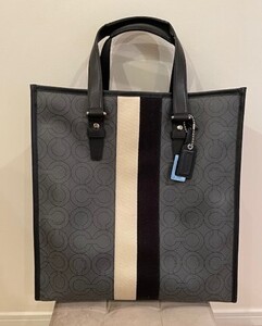 COACH　コーチ 70268　オプアトート　バッグ　PVC　レザー　黒　ブラック　シグネチャー