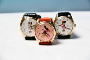 即決　SEIKO　 ● ディズニータイム ● ミッキーマウス　７石仕様　手巻き時計　ＧＯＬＤトーン　ディズニー