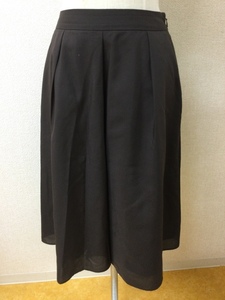 リフレクト こげ茶色のスカート 日本製 サイズ9